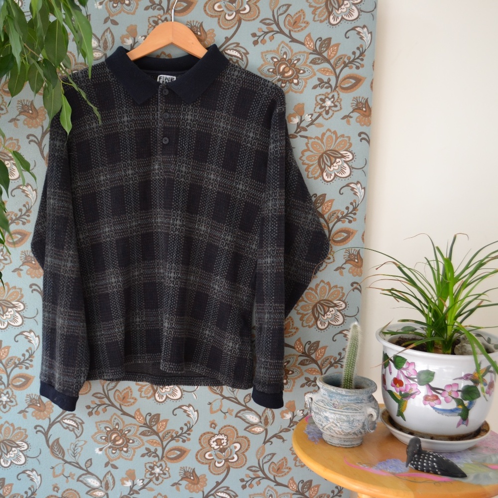 (3 for 20) soft collard vintage sweater